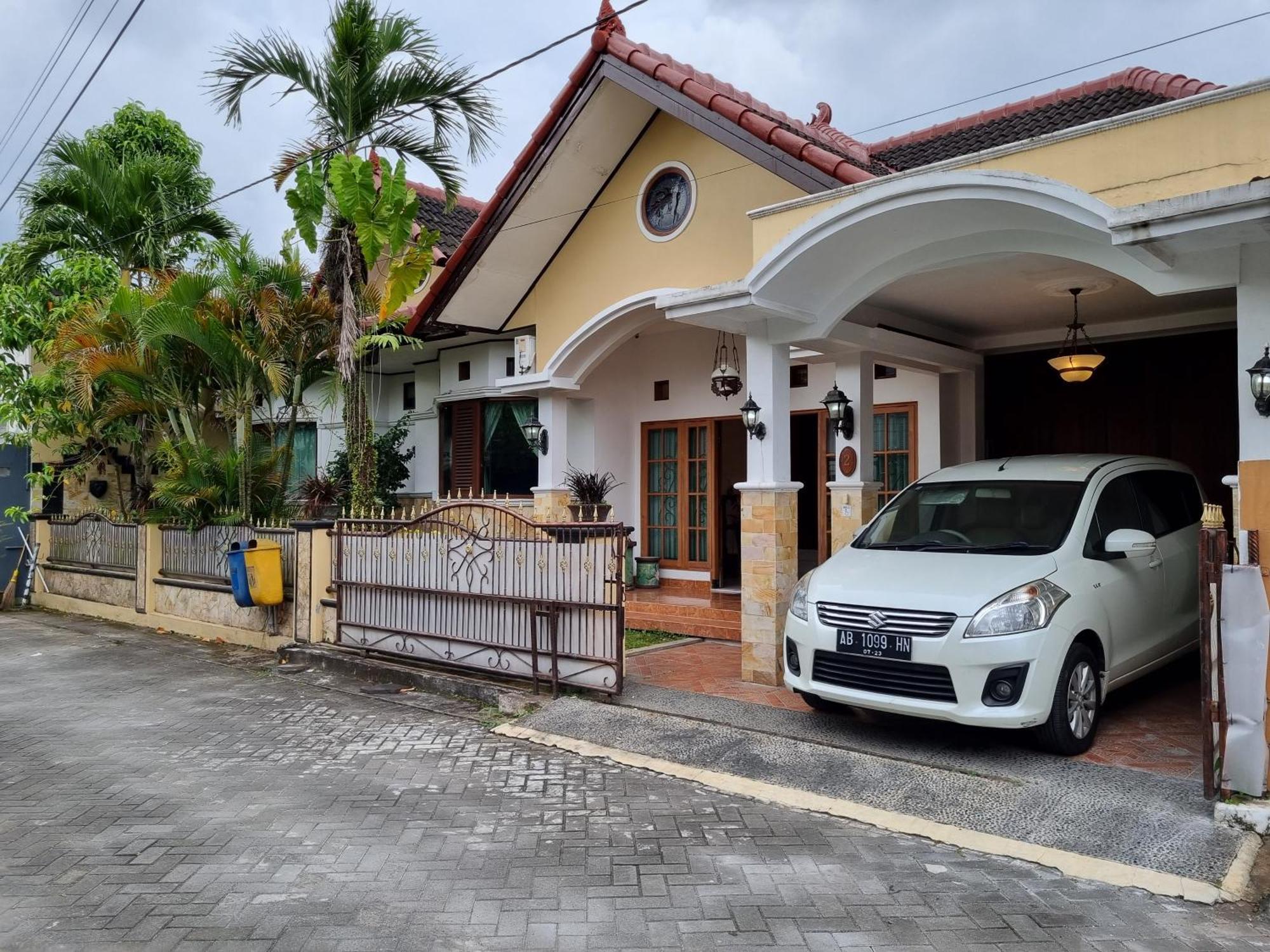 House Of Ken * Yogyakarta